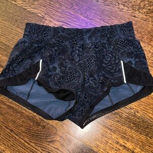 Lululemon running shorts size 4